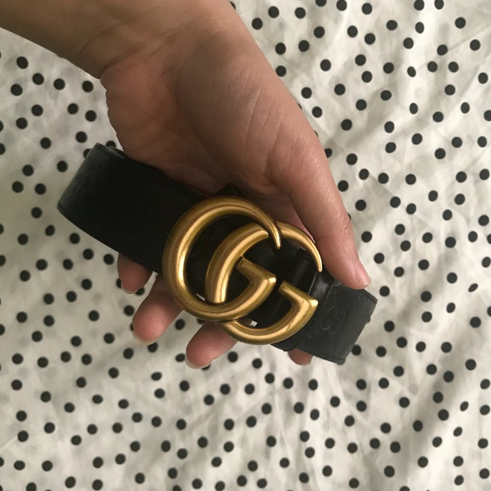 Gucci Black Leather Belt with GG buckle